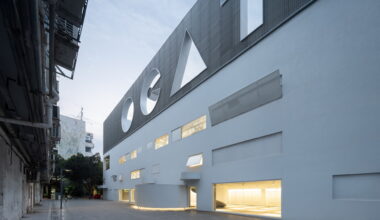 The Opened “White Box” Art Museum, OCAT-B10 / MENG YAN | URBANUS