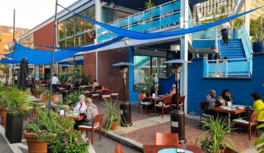 Restaurateurs call for expanded sidewalk dining ahead of 2026 tourism surge