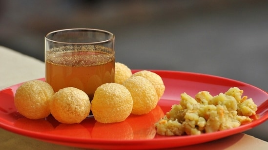 Dr Sehrawat warns against contaminated street food, especially gol gappa. (Pixabay)