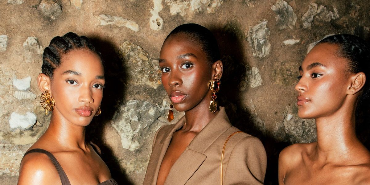 The "Santo Domingo Glow" From Oscar De La Renta's Pre-Fall 2026 Show