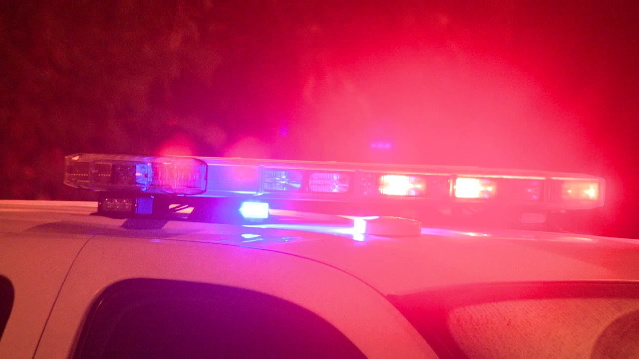 Man found dead in South Phoenix canal, police investigating