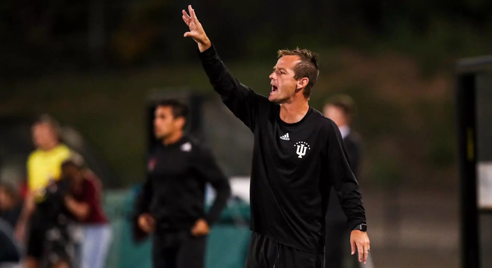 Loyola Chicago hires longtime Indiana assistant Kevin Robson as head coach