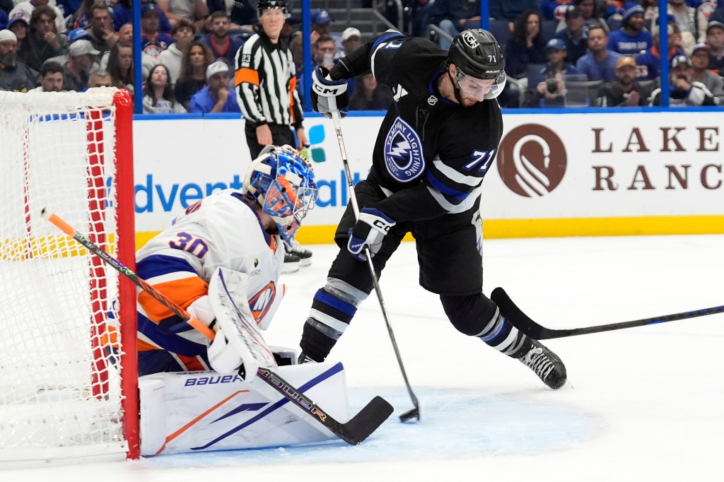 Tampa Bay Lightning center Anthony Cirelli (71) shoots on New York Islanders goaltender Ilya Sorokin (30).
