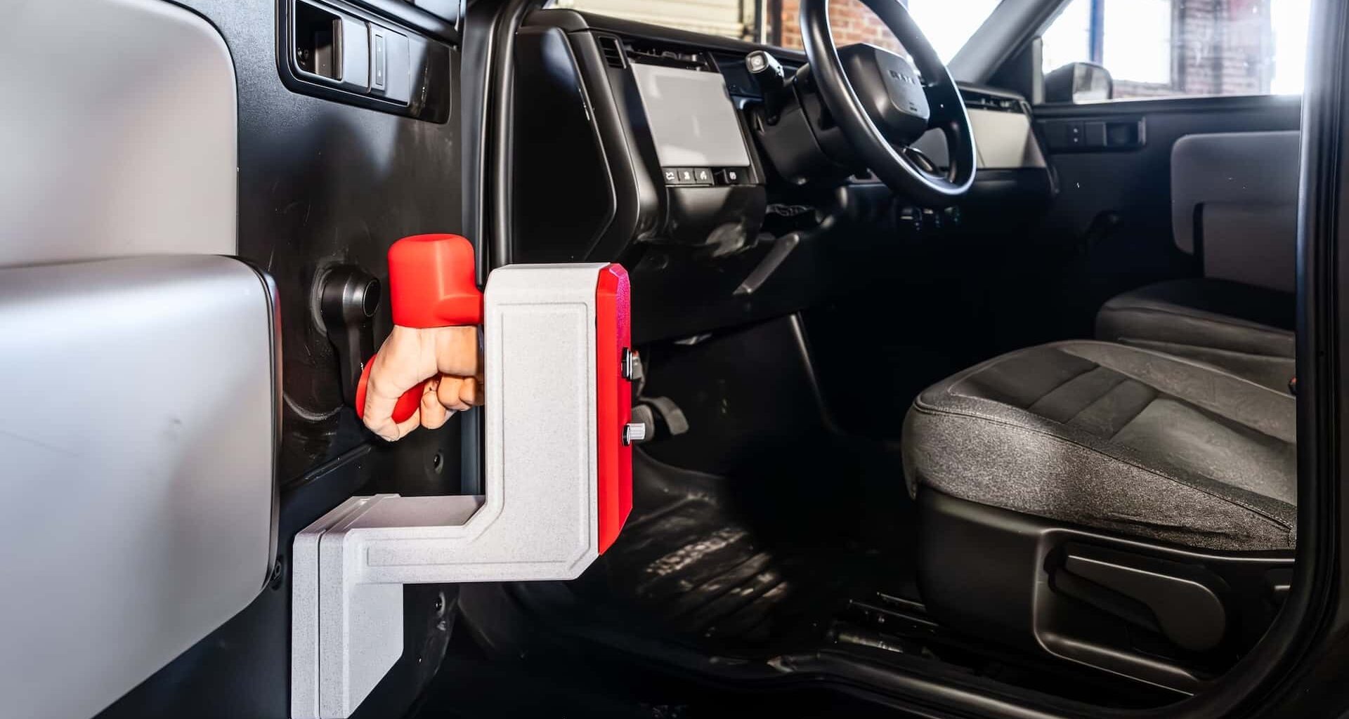 The Slate Truck Has Roll-Down Windows. But This Guy Has A Brilliant Solution