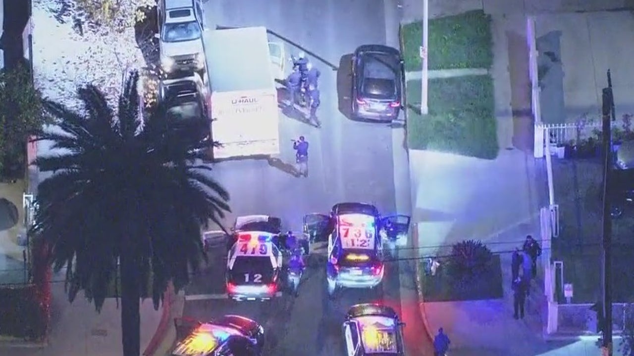 Search for pursuit suspect underway in South LA neighborhood