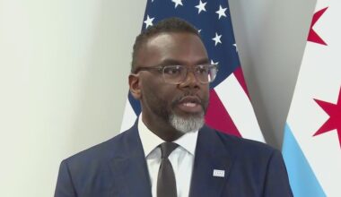 Chicago alders, Mayor Johnson still far apart on 2026 budget deal