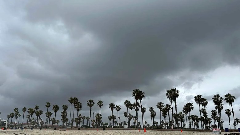 Stormy skies in at La Jolla Shores. (Photo by Chris Stone/Times of San Diego)