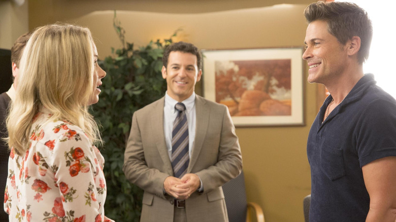 Christina Applegate, Fred Savage and Rob Lowe in The Grinder