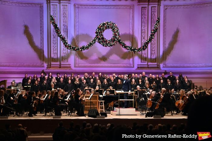 Photos: Megan Hilty and the New York Pops' 2025 Holiday Concert  Image