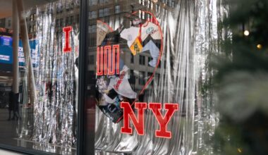 Universal Music Group Opens UMusic Shops In New York, London