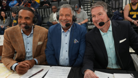 Bruce Pearl makes network debut, previews CBS Sports Classic between UK vs. St. John's, UNC vs. Ohio State