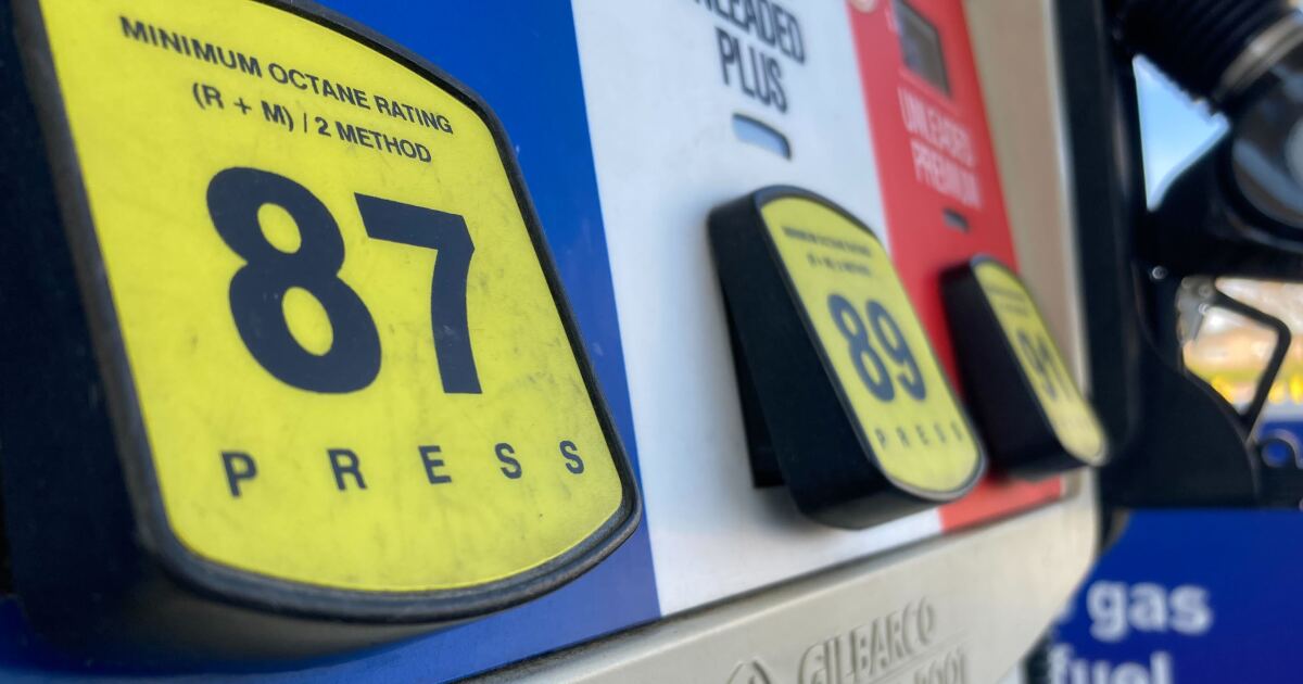 Average San Diego County gas price at lowest year-end amount since 2020