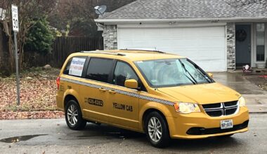 Arlington's Handitran service could see changes in the way users pay for rides