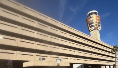 Phoenix Sky Harbor introduces new parking system to improve traffic flow