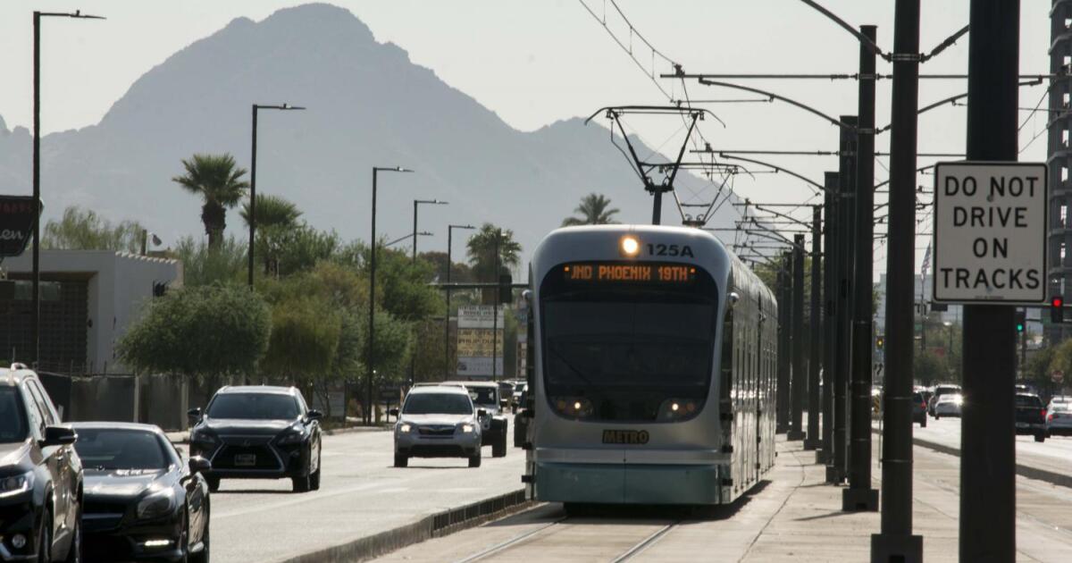 Phoenix council will vote Jan. 27 on possible West Valley light rail routes