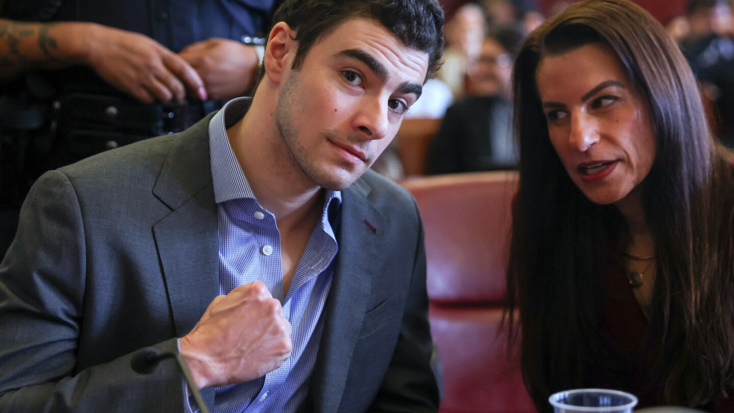 Police describe arrest of Luigi Mangione, suspected in killing of UHC CEO