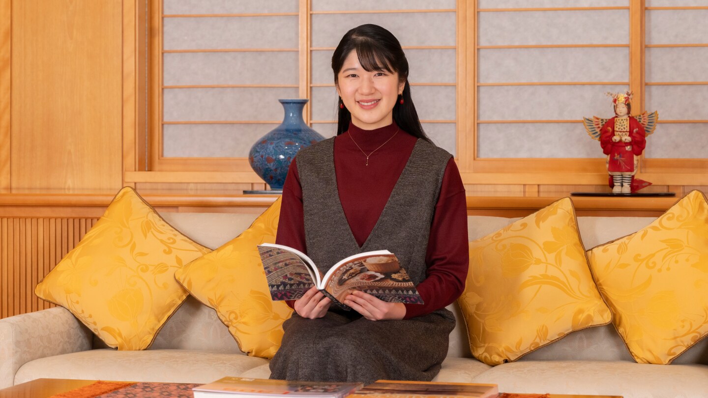 Support rises for Princess Aiko to become Japan's monarch