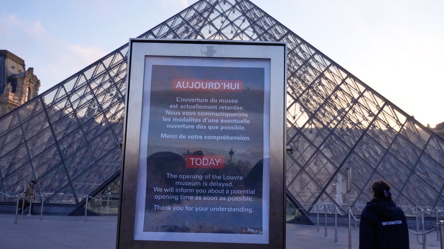 Louvre Museum workers strike over conditions, closing world's top museum
