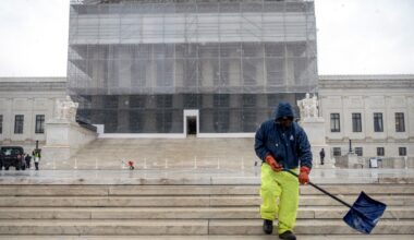 Supreme Court weighs Trump's power over independent agencies