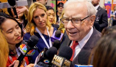 Warren Buffett quotes on life and investing during his last day leading Berkshire Hathaway
