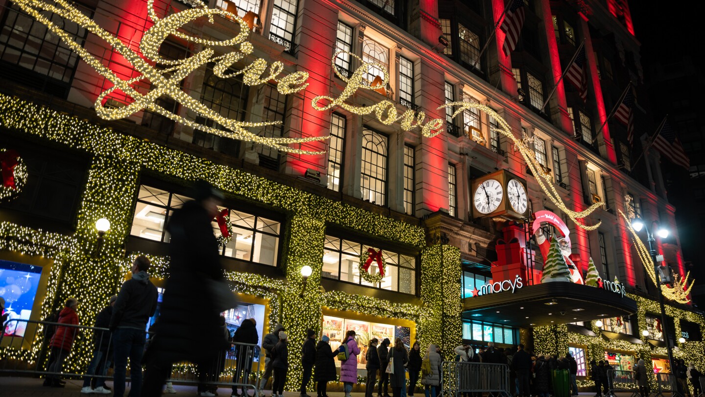 Consumer confidence slumps to lowest level since the US rolled out tariffs in April