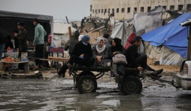 Aid flow into Gaza falls short of ceasefire terms