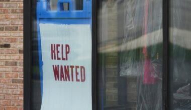 US filings for jobless benefits fall to 191,000, lowest since September of 2022