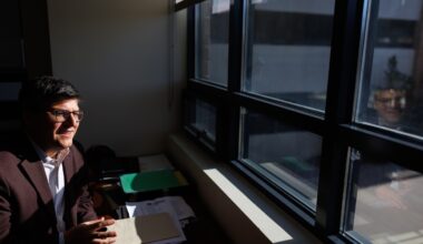 Colleges are using AI tools to analyze admissions essays, applications