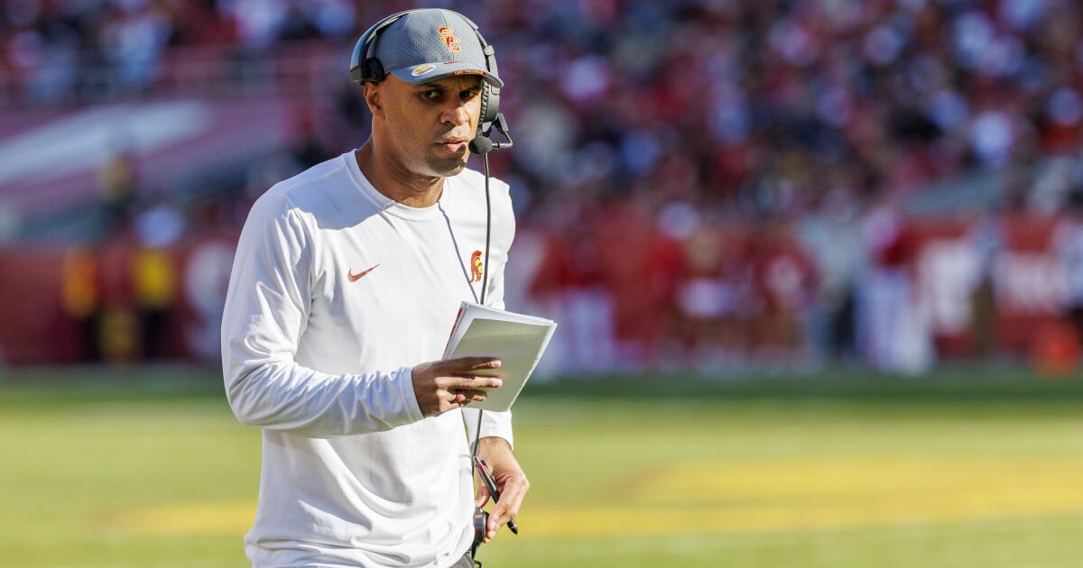 USC defensive coordinator D'Anton Lynn takes Penn State job