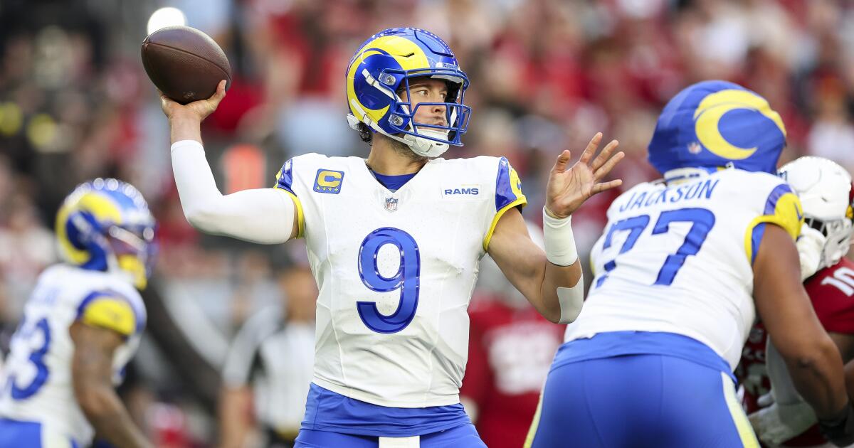 Matthew Stafford and Rams dominate in blowout win over Cardinals
