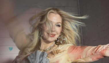 A profile of celebrity L.A. psychic Wendy L'Belle-Tividad