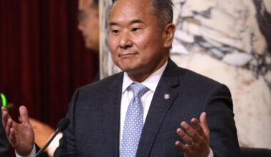 L.A. City Councilman John Lee violated gift laws on lavish Vegas jaunt, judge says