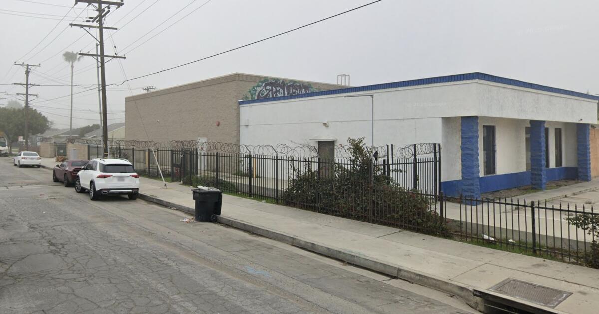 Man holding toddler is shot dead by sheriff's deputies in Paramount