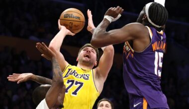 LeBron returns but Suns shatter Lakers' 7-game winning streak