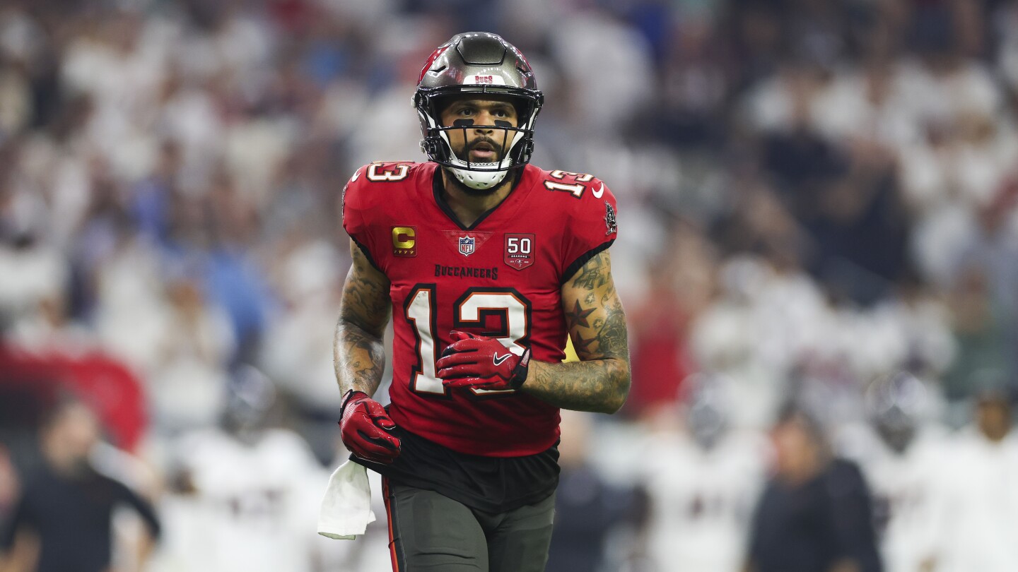 Todd Bowles: There's a "possibility" Mike Evans returns to practice this week