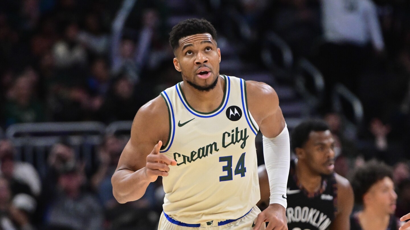 NBA Trade Rumors 2025-26: The latest on Giannis Antetokounmpo, plus Anthony Davis, Trae Young, more