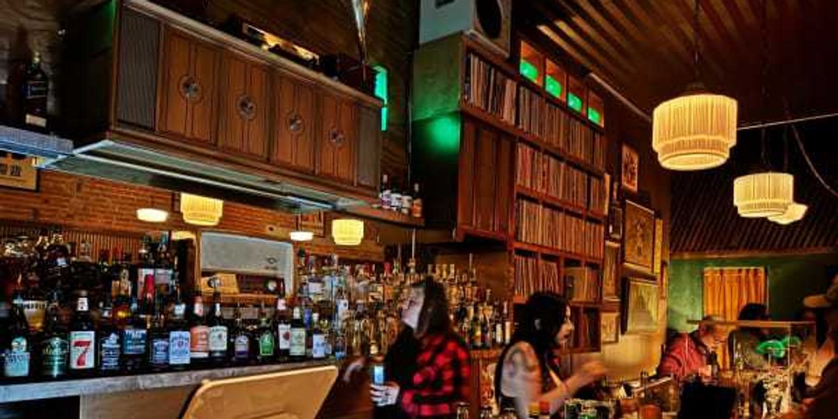 New lounge Volta opens on East Side & more San Antonio news