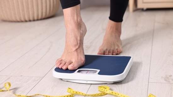 You can easily maintain your demanding job while also watching your weight. (Shutterstock)