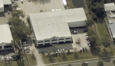 Woodsman Kitchen & Floors showroom building part of $28.33 million sale