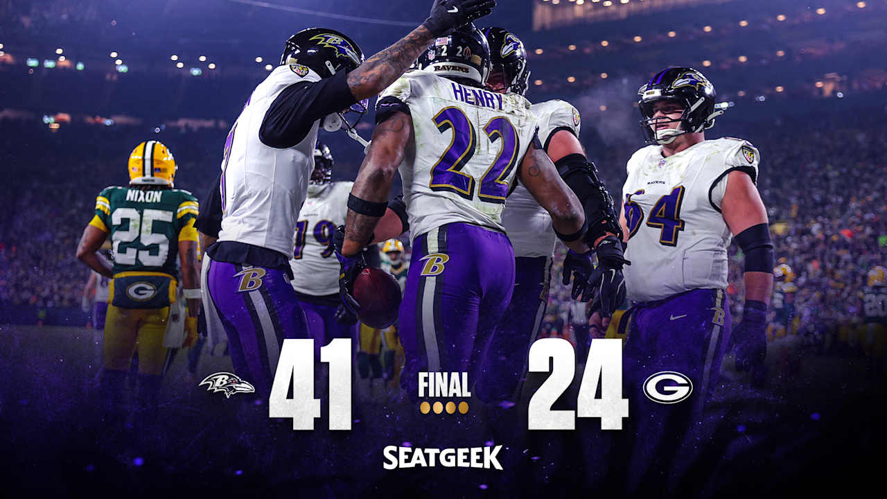 Ravens Pummel Packers to Stay Alive in Playoff Race