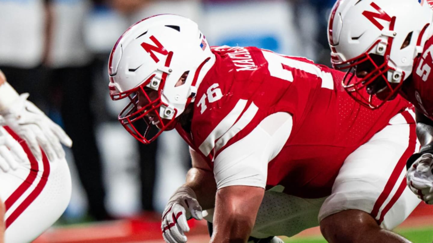 Promising Left Guard to Leave Nebraska, Enter the Transfer Portal
