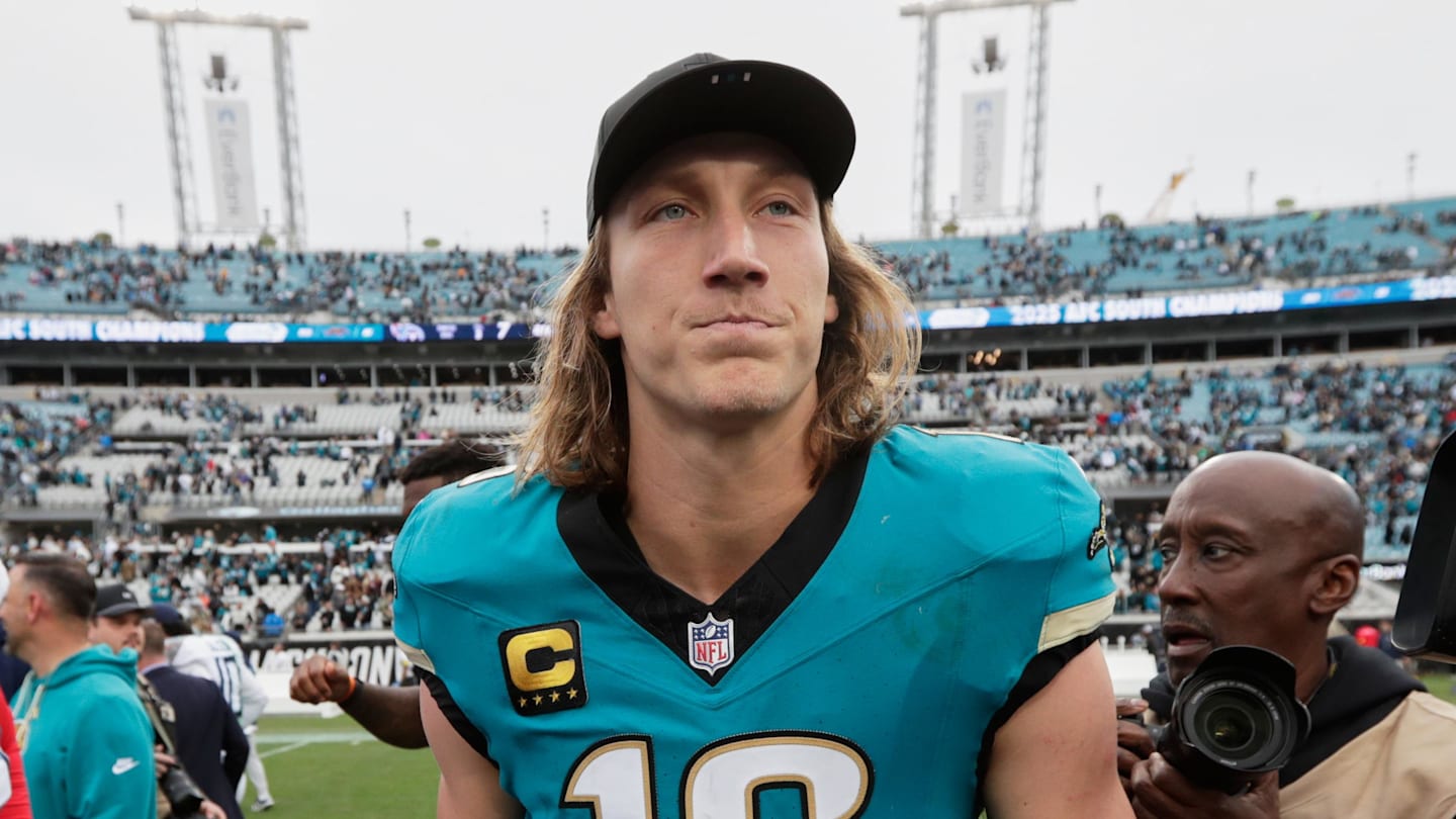 Jan 4, 2026; Jacksonville, Florida, USA; Jacksonville Jaguars quarterback Trevor Lawrence (16) and Tennessee Titans defensive tackle Jeffery Simmons (98) shake hands after the game at EverBank Stadium. Mandatory Credit: Travis Register-Imagn Images