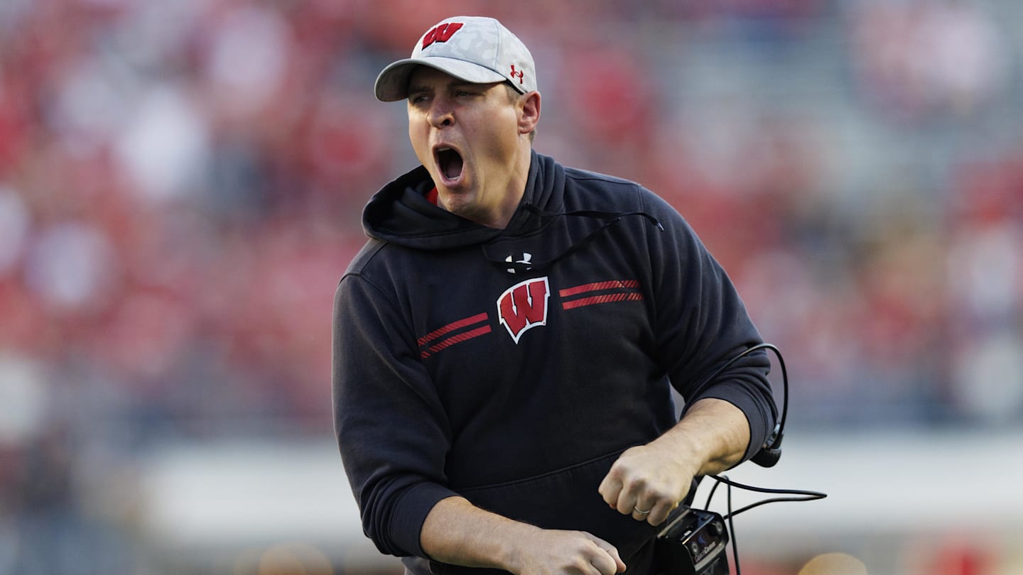 Two former Wisconsin Badgers coaches interviewing for Dallas Cowboys defensive coordinator job