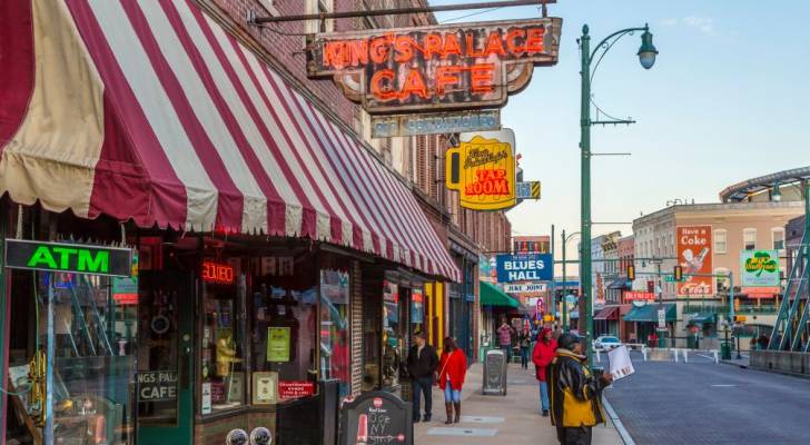 $90K a year doesn't cover as much as it used to. Here are 8 US cities where you can live comfortably on this income