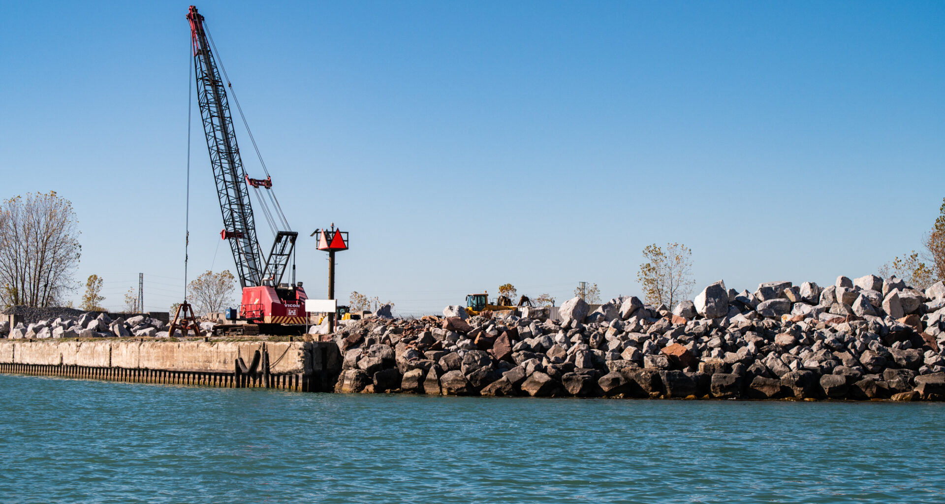 Chicago Prepares Development Plan For Industrial Zone With Priority For Water And Wetland
