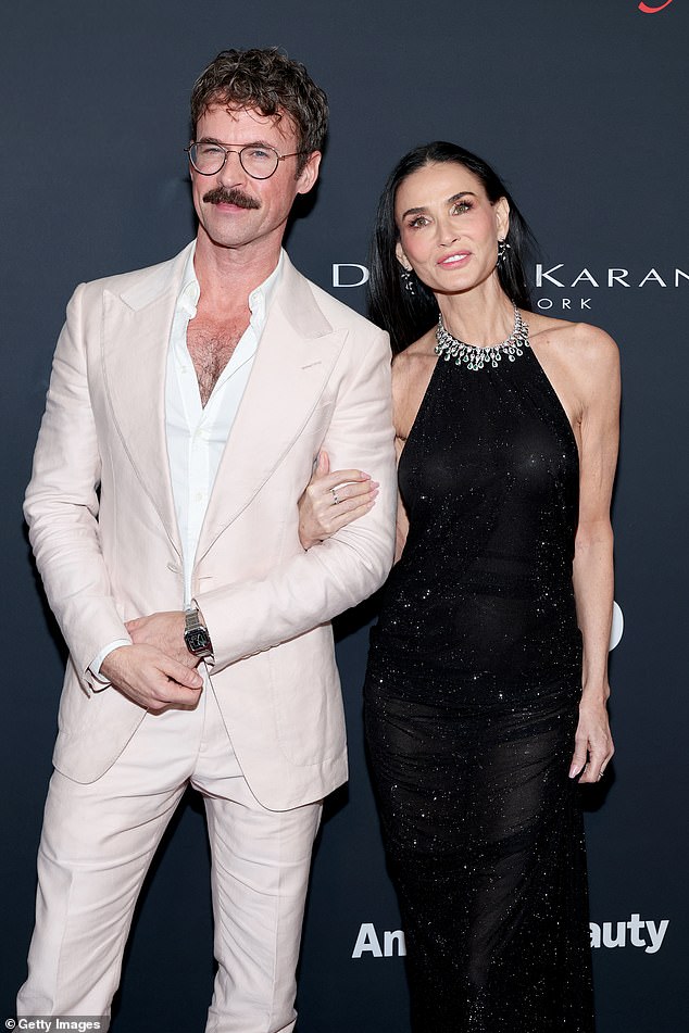 Moore, who was joined at the event by her longtime stylist Brad Goreski, received WWD's coveted Fashion Icon award