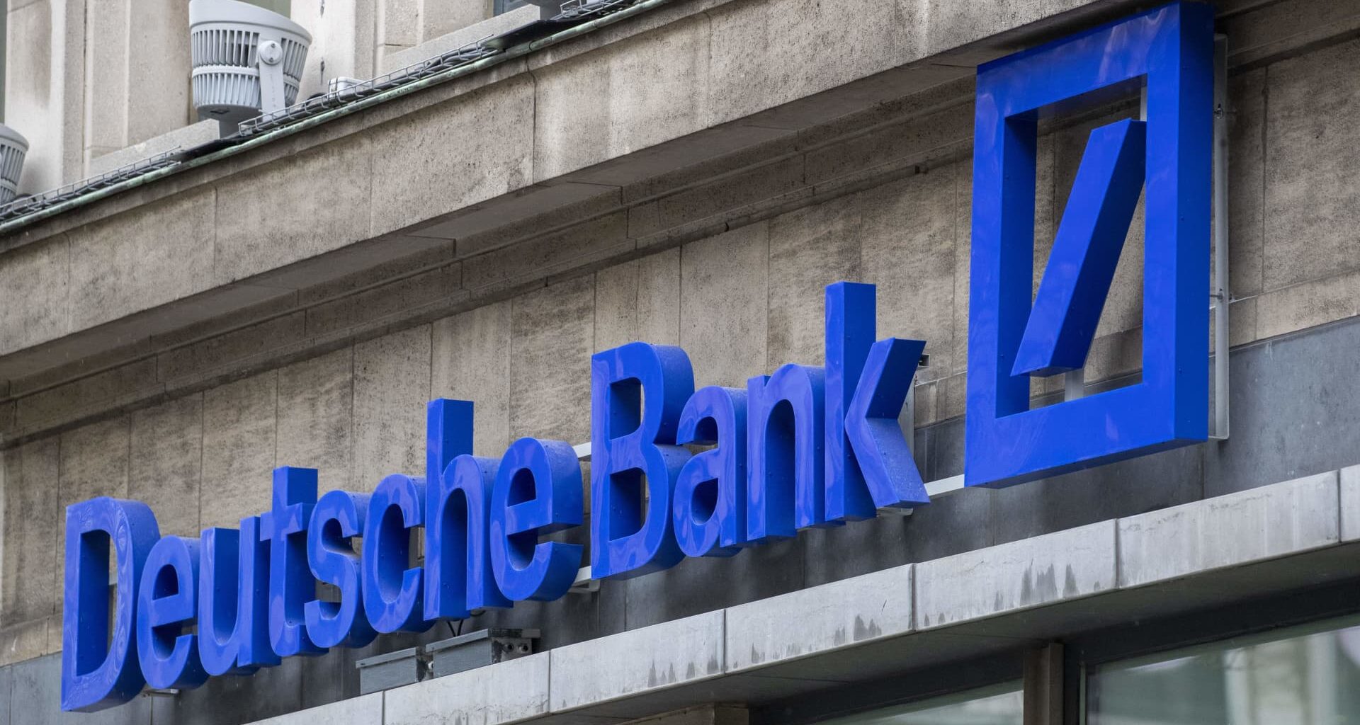 Deutsche Bank searched by German police in money laundering probe