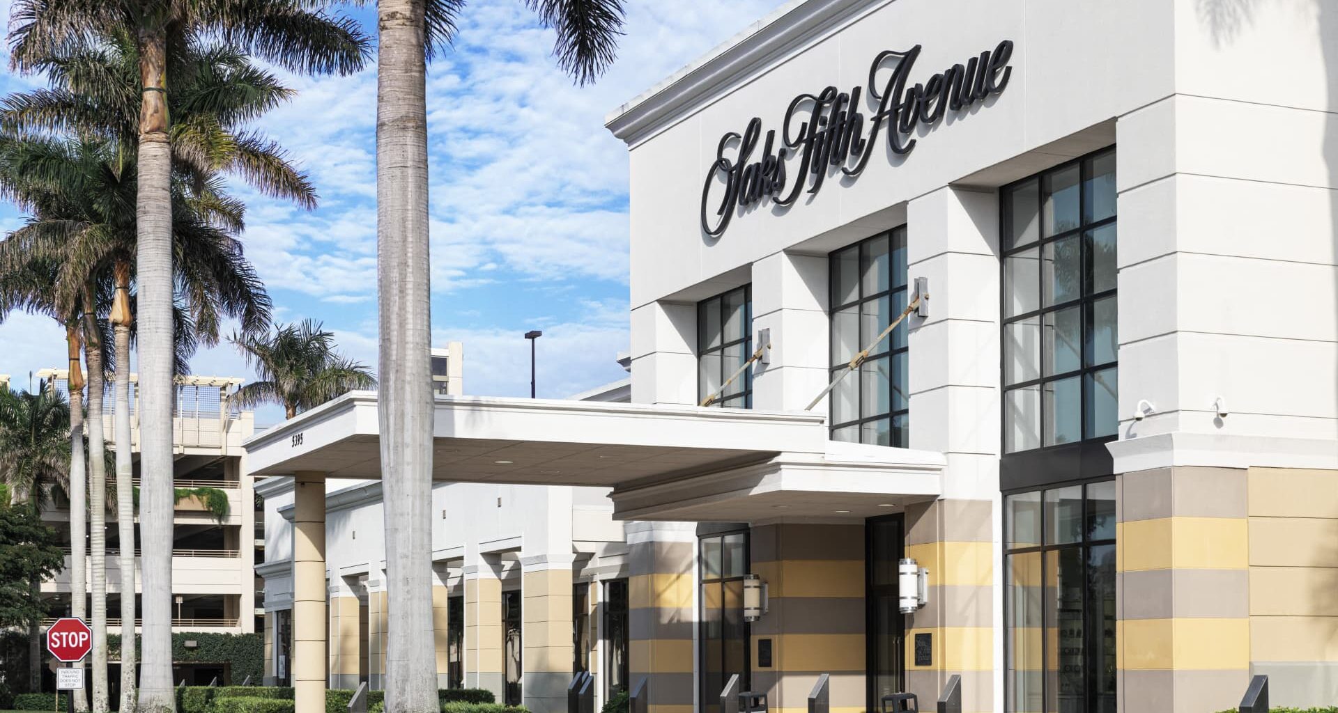 Saks Group reportedly preparing to file bankruptcy after missing debt payment