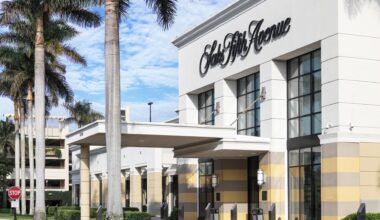 Saks Group reportedly preparing to file bankruptcy after missing debt payment