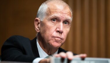 Republican Sen. Thom Tillis vows to block Trump's Fed nominees following Powell probe